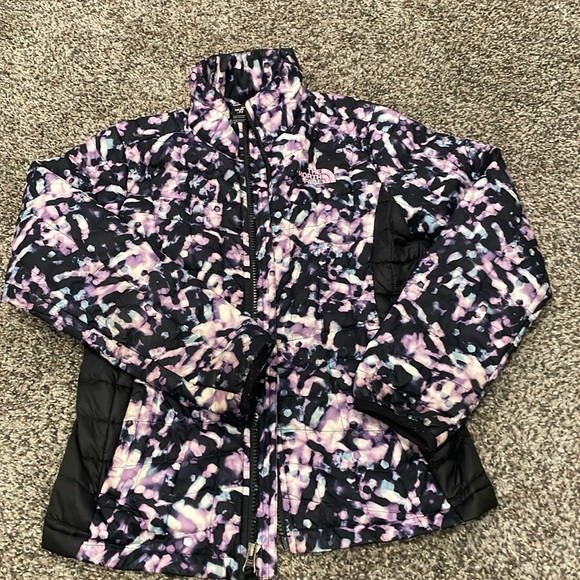 Girls north face thermoball jacket - Picture 1 of 3